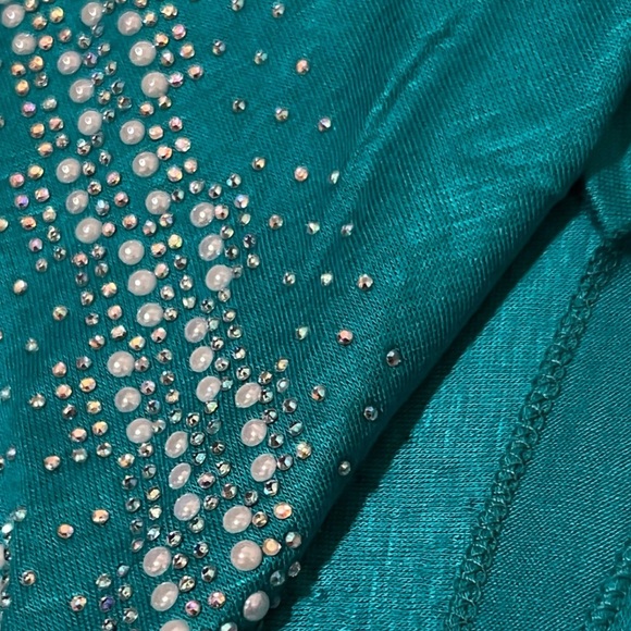 Hijab Jersey Made in Dubai UAE with Design - Picture 4 of 6